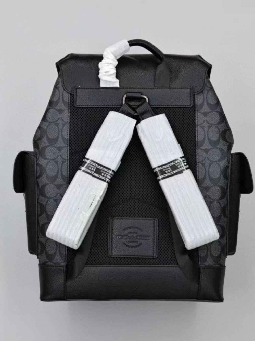 Coach Hudson Backpack in Signature - Picture 2 of 8
